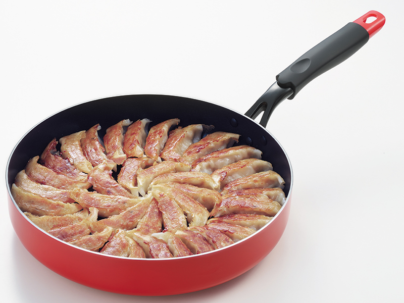 超底が広いいね ダイヤモンドコートフライパン28cm