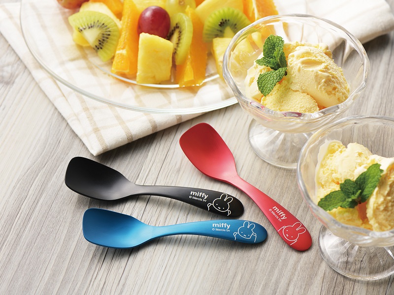 ミッフィー　アイスクリームスプーン（ブラック）