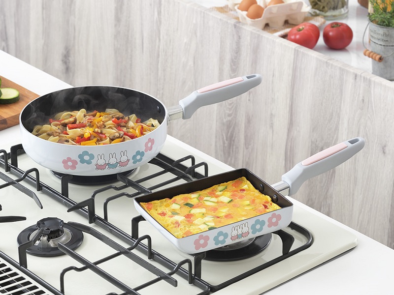 ミッフィー　フライパン22cm