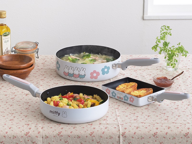 ミッフィー　フライパン22cm