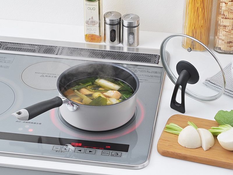 グランクック　IH対応ダイヤモンドコート片手鍋18cm