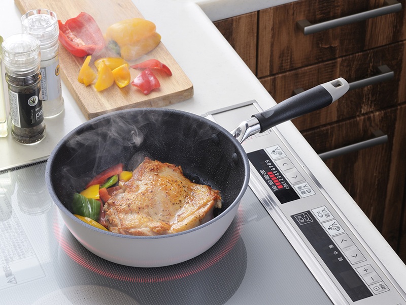 グランクック　IH対応ダイヤモンドコート深型フライパン22cm(巻きラベル)