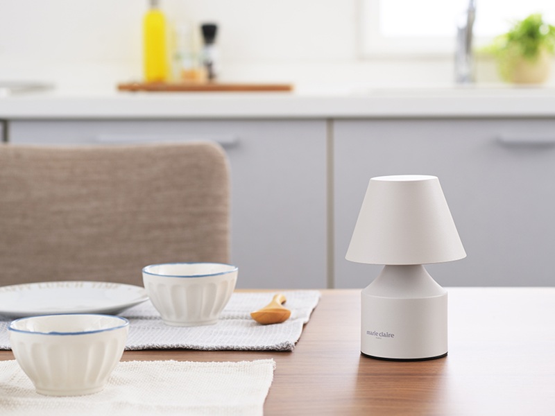 マリ・クレール　コードレスルームランプ(アイボリー)