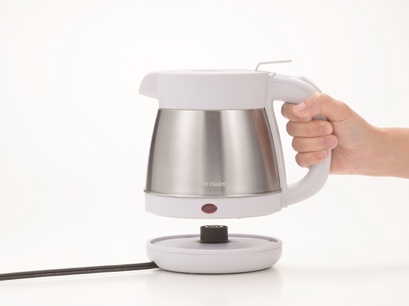 マリ・クレール こぼれにくいステンレス電気ケトル0.8L