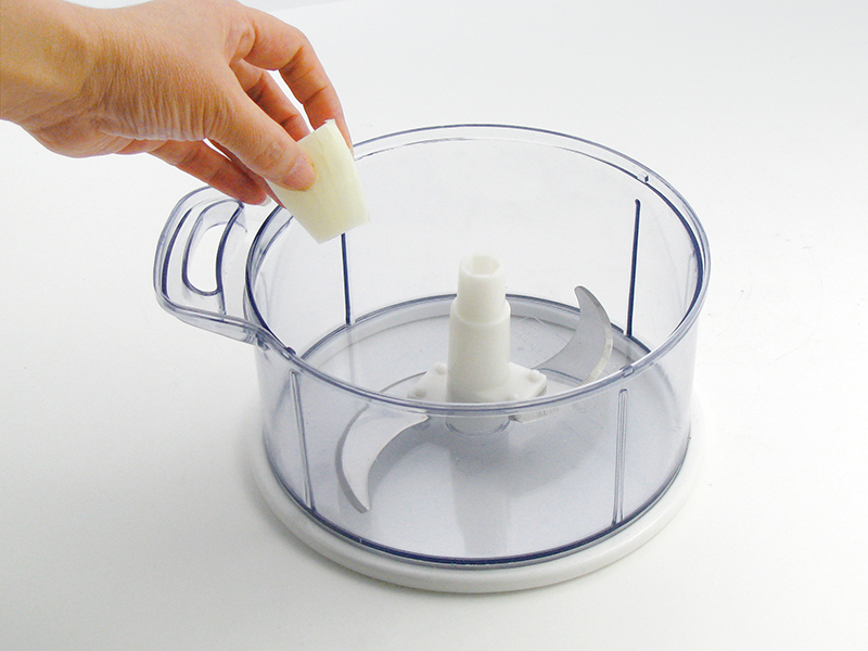 プチクック 回転みじん切り器（ピンク）