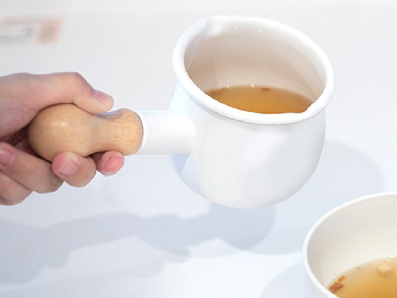 ピア・コローレ　ホーロープチミルクパン(ホワイト)