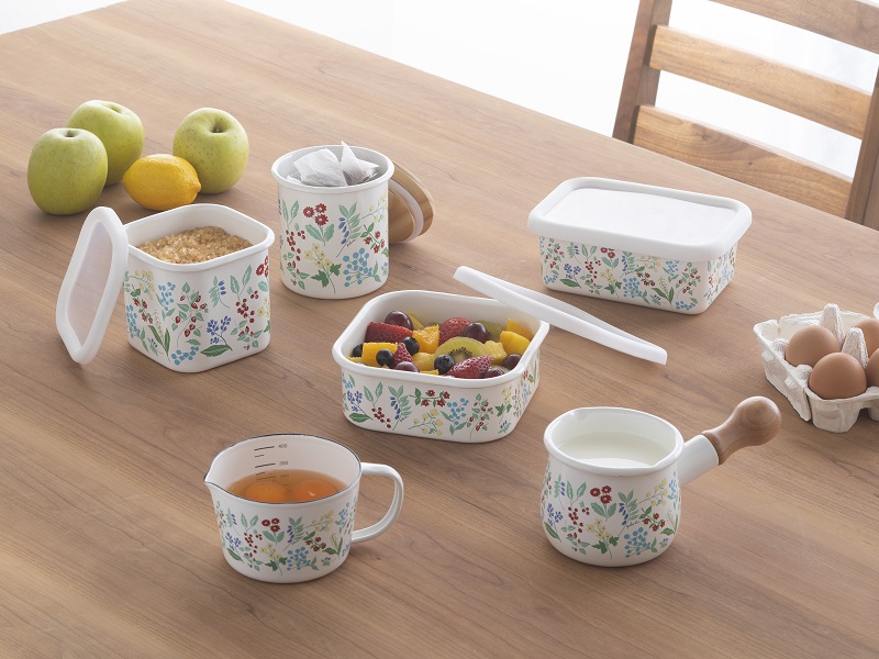 プルーン　ホーローレクタングルストッカー・Mカラフルガーデン