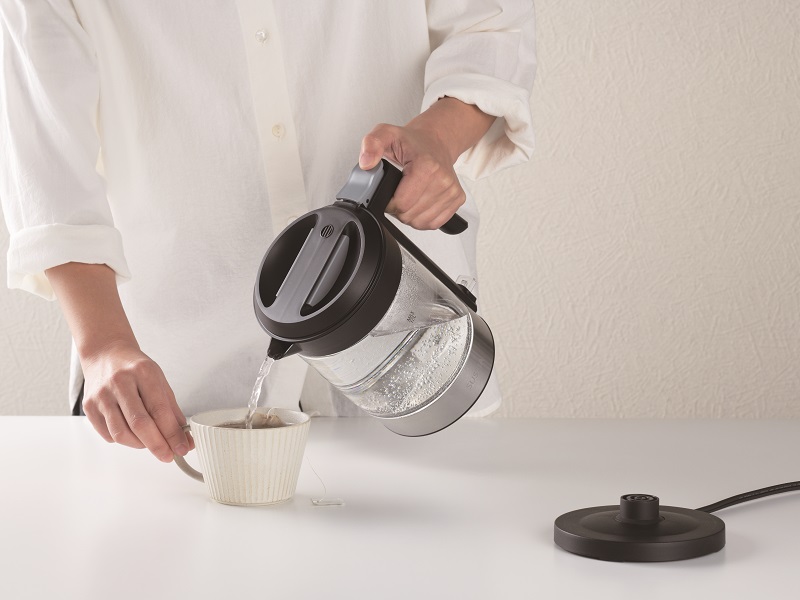 サスティア こぼれにくいガラス電気ケトル1.0L