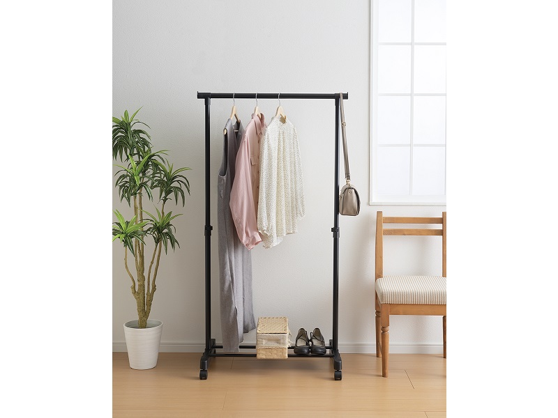 シンプルハンガーラック