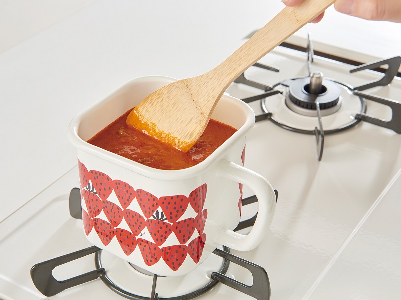 プルーン　ホーローマルチスクエアポットあかいちご