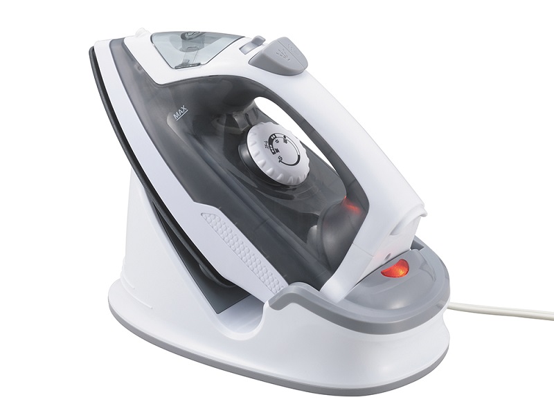 コードレススチームアイロン